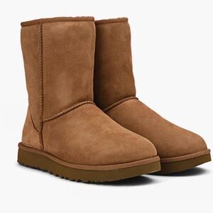 UGG Tan Winter Boots, Size 9 NEW but no box